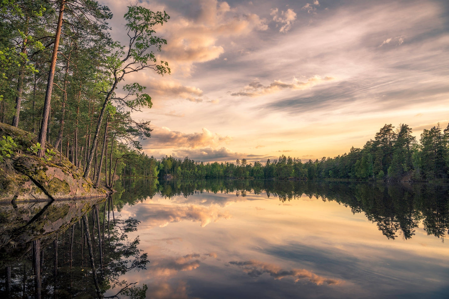 Photo Wall Mural-(6837)-FOREST LAKE-NON WOVEN-Wallpaper-Nature No City XXL